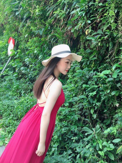 177h0244's tweet photo. 撸堂姐一时爽，一直撸，一直爽 #扫楼打胶   #扫街 #高跟鞋 #丝袜美腿 #少妇 #荡妇 https://t.co/laPxJ0OtPu