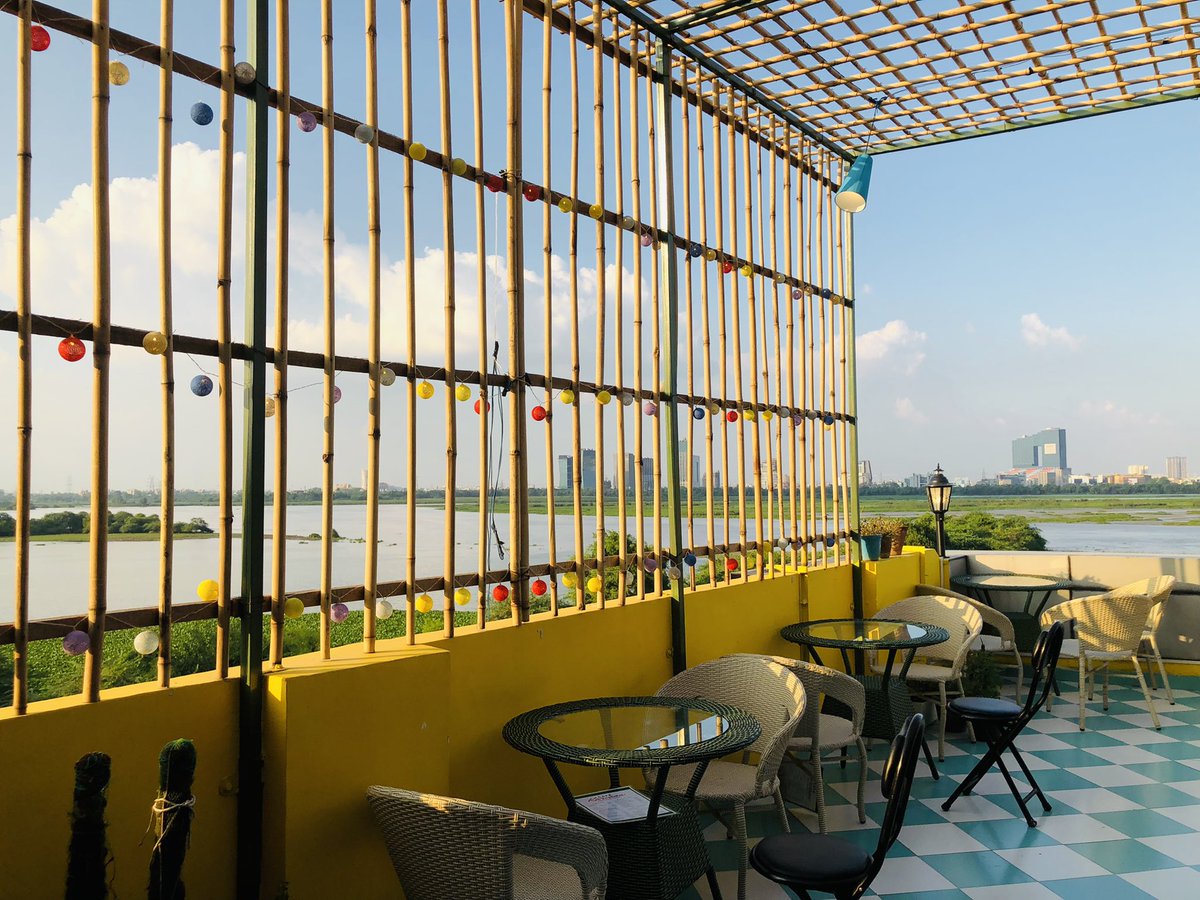 cafekarvaan's tweet photo. All we need is warmth and sunshine in winters 🌞

📍Cafe Karvaan https://t.co/xDQEWvHXRV