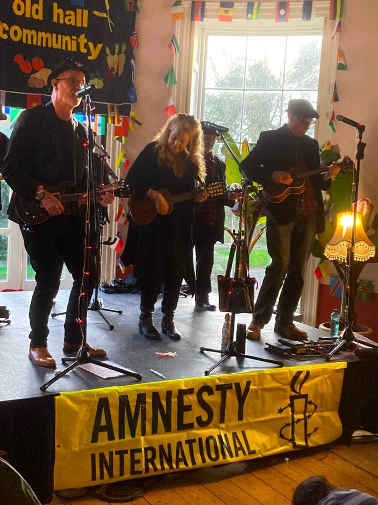 Lovely time last Saturday supporting <a href="/amnesty/">Amnesty International</a> Ipswich #Ukulele4ALL #ukulele #amnesty