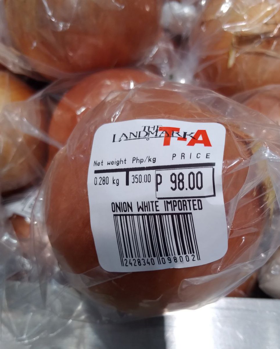 raissawriter's tweet photo. What Marcos Jr's #GoldenAge onions look like. White onions are now more expensive than apples or oranges. 😎 https://t.co/FryPxh3zhj