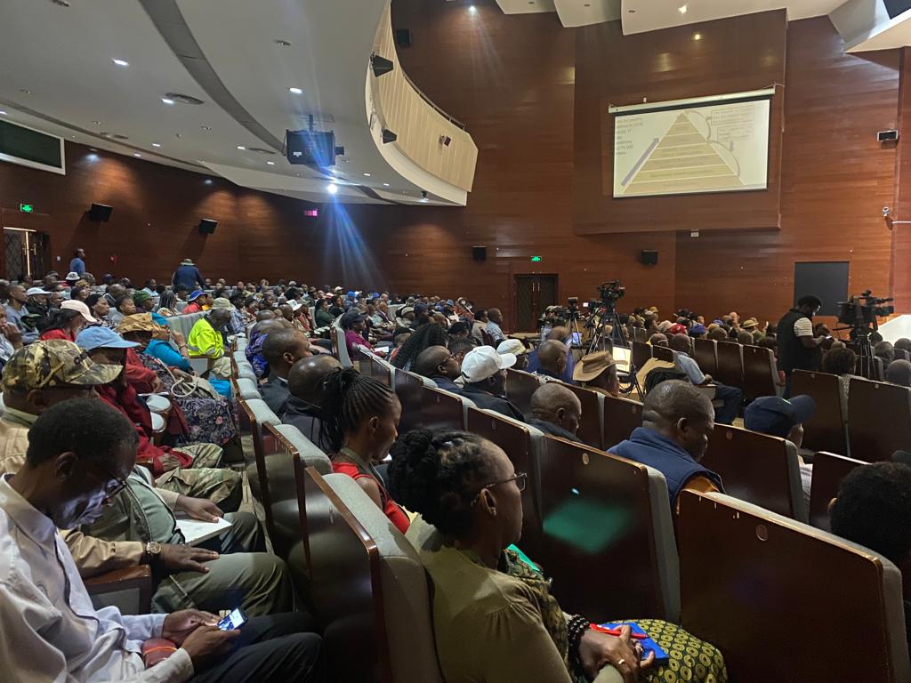 RevolutionforP1's tweet photo. With The Prime Minister's opening remarks on the security conference complete, it now makes way to a stakeholders meeting with the farming community. Proudly supported by Lesotho National Farmer's union #LENAFU and other individual farmers.#100days #ServiceDelivery https://t.co/MTdfJvHTg9