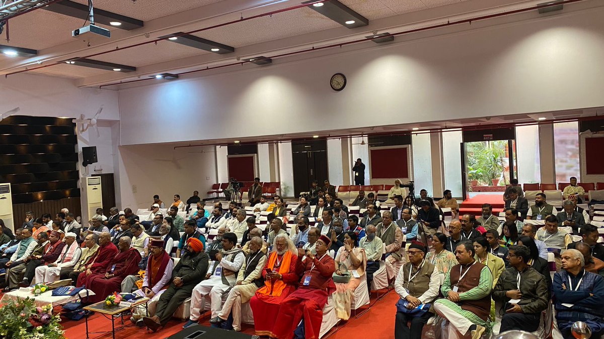 Sikyong Penpa Tsering delivered a keynote address at the inaugural session of the 7th All India Tibet Support Groups Conference held in Delhi today. Above 200 participants from across India are attending the 2-day forum and will deliberate on India’s role in Sino-Tibet conflict.