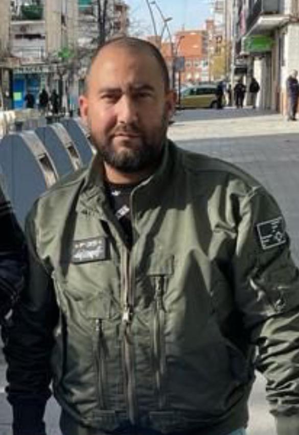 faltaeyc's tweet photo. @jesus_tardon @drc_alcorcon @Bytybajk Conoce alguien a este chiflado https://t.co/UiwE6gl4Ds
