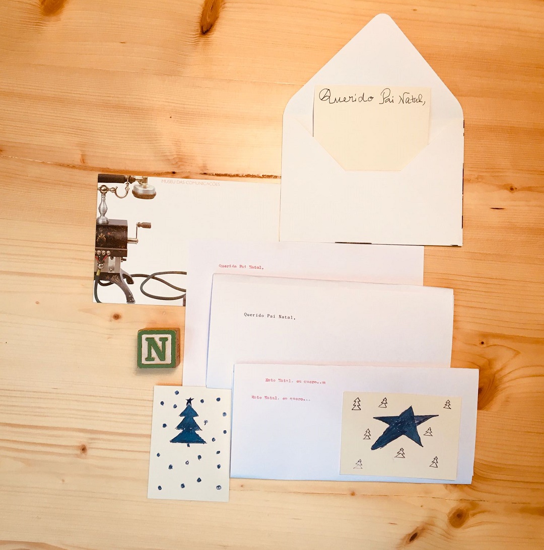 Este sábado (3/12), às 15h, proporcionamos aos mais pequenos a experiência de escrever uma carta ao Pai Natal e mais tarde receber uma resposta do próprio. 
Inscrições: museu@fpc.pt
fpc.pt/agenda-evento/…