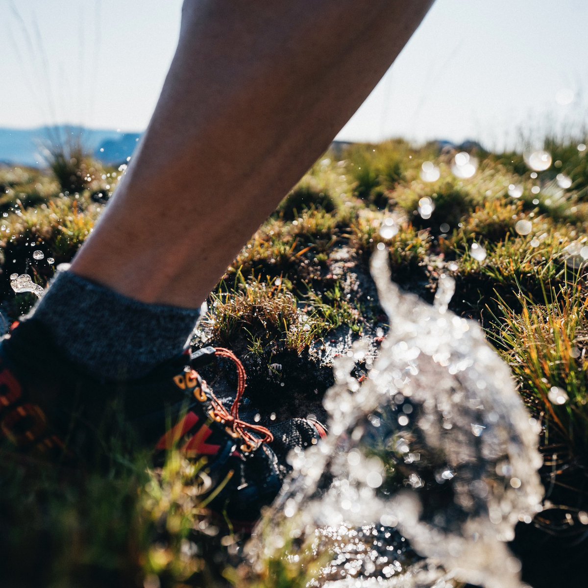“I don’t have the same desire to hit the trails at home. I feel really content. It’s funny though, once I’ve got the trail shoes on &amp; set foot outside, I quickly remember I’m no less in love with moving through the mountains.” 

Life Changes:
pertex.com/2022/11/06/lif…