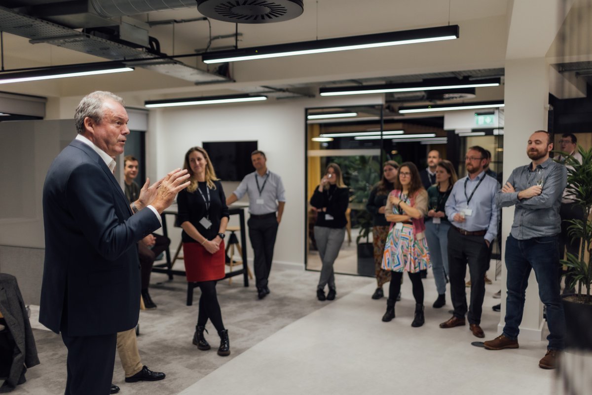 Techmodal tweet media