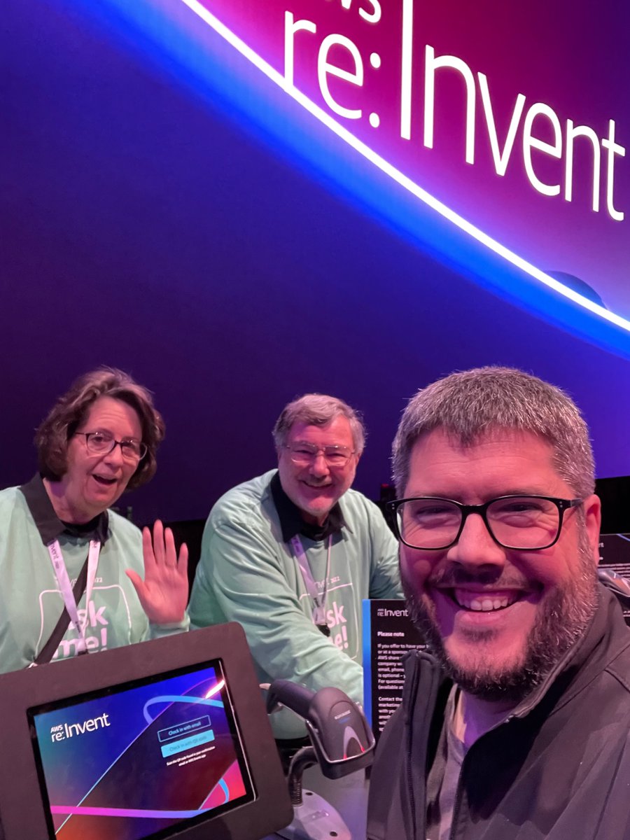 globallogicUK_I's tweet photo. @awscloud so far, so good 👍
#aws22 #reinvent https://t.co/rtd4XCRqWR