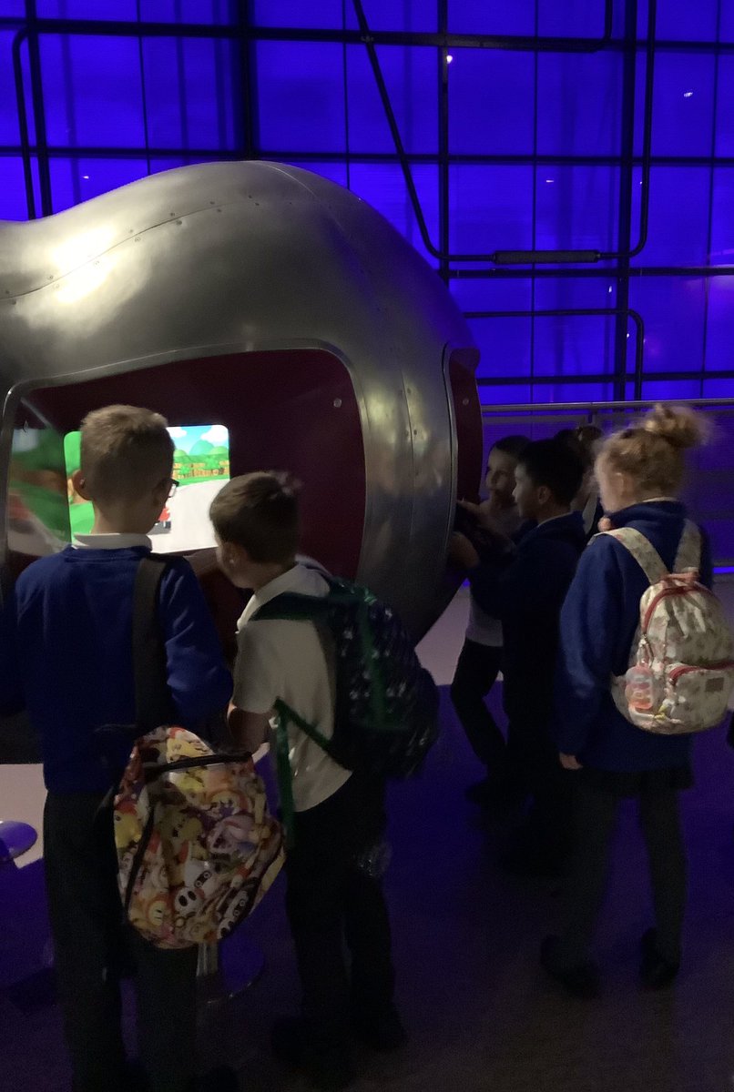 ClassKangaroo's tweet photo. Kangaroo’s had a long day on Friday, as we headed up to London to take in the wonders of The London Science Museum! We had a great time! Thank you to all the parents that helped #sidleshammagic https://t.co/E2XuWyE5Ce