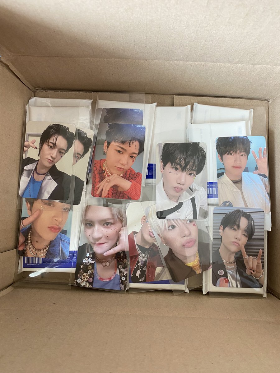 อัลบั้ม ไม่แกะ
• YG TAG random
เบเนฟิต Ktown 300.-
เบเนฟิต YG 350.-
ไม่รับเบเนฟิต 260.-
• Digipack จองอู
เบเนฟิต Ktown ver.c 360.-
📦 50 ( ส่ง 2-7 วันหลังสั่ง )
#ตลาดนัดtreasure #ตลาดนัดเด็กสมบัติ #ตลาดนัดtresure #ตลาดนัดเด็กสมบติ