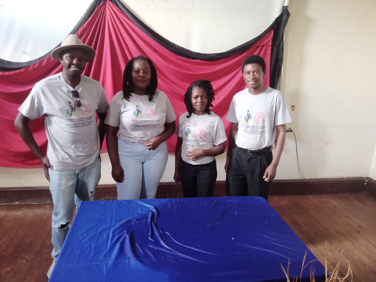 YoungLeadersAc1's tweet photo. Our guest of hounor Mr Nkosana Mazibisa with three panel of judges for the Stem exhibition https://t.co/2NPNFxcIvM