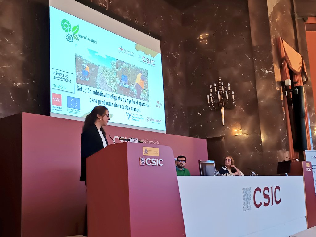 Estamos en el DemoDay de cierre de la Vedición del programa #Dinamiza  impulsado por <a href="/CSIC/">CSIC</a> con la colaboración de <a href="/pcmMadrid/">PCM</a> donde el equipo de <a href="/xqno/">¿Por qué no? | Innovar, diseñar, crecer.</a> ha participado como instructores en metodología #LeanLaunchpad. Hoy los equipos participantes presentan sus proyectos y trabajo👏