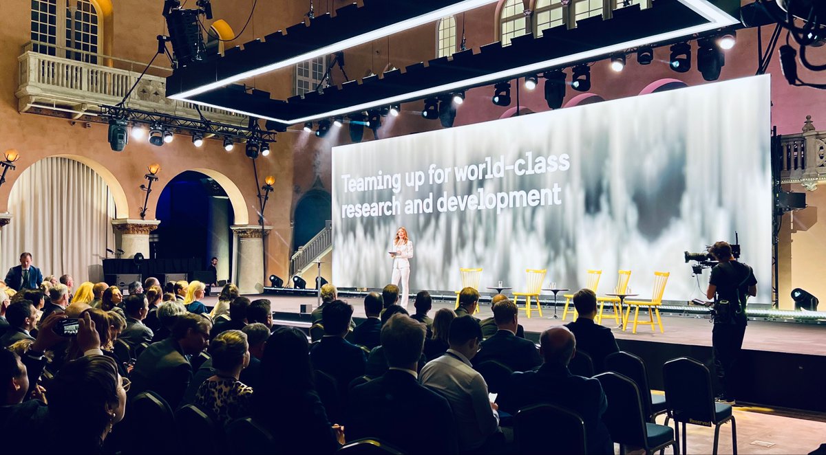 BusinessSweden's tweet photo. Why collaborate with Swedish companies?
Across seven key industry areas, there are investment and growth opportunities that will give countries and companies a competitive edge in the green and digital transition.https://t.co/VV9g4prmWp
#JoinSweden #Pioneerthepossible https://t.co/d9v68f5hKl