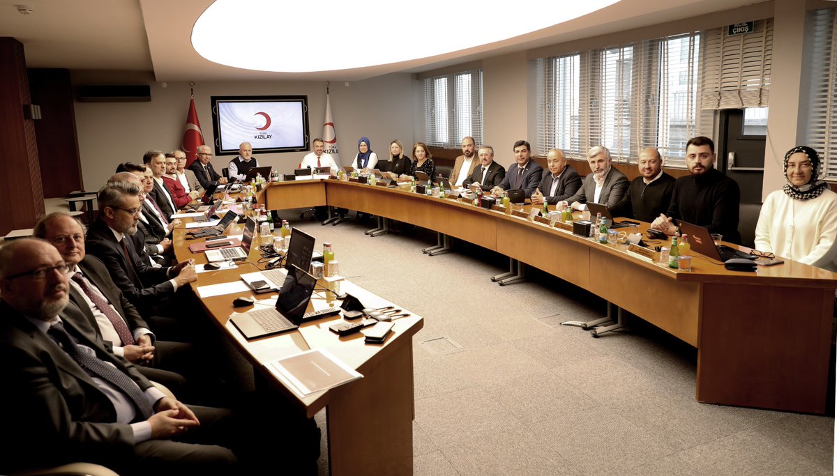 Türk Kızılay Yönetim Kurulu Olağan Toplantısı, Genel Başkanımız Dr. Kerem Kınık Başkanlığında Genel Merkezimizde gerçekleşiyor.
