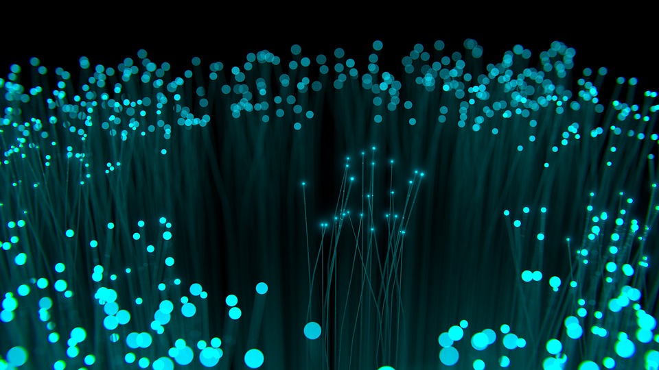 ecomnewsmed's tweet photo. 🇪🇬 🌐 #Egypte : Une fois mise en service, le câble sous-marin de fibre optique #2Africa devrait l'#Internet du pays et augmenter ses capacités de connectivité à haut débit. Analyse. https://t.co/sSzbRhrnU9 @Meta @telecomegypt @AkkadFares #Connectique #Technologie @EcomnewsAfrique https://t.co/Lrb7BNaf94