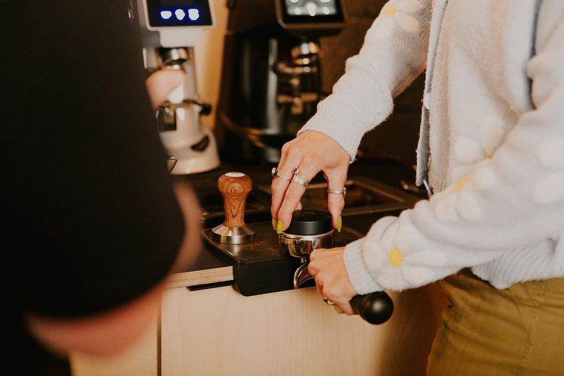 📢ONLY 1 SPACE LEFT FOR OUR LAST WEEKEND BARISTA TRAINING OF THE YEAR📢

Will you be taking that last spot?!☕️

Book now via our website, linked in our bio👆

#baristatraining #brighton #homebarista #baristacourse #sussex #surrey #kent #barista #coffeetraining #baristabasics