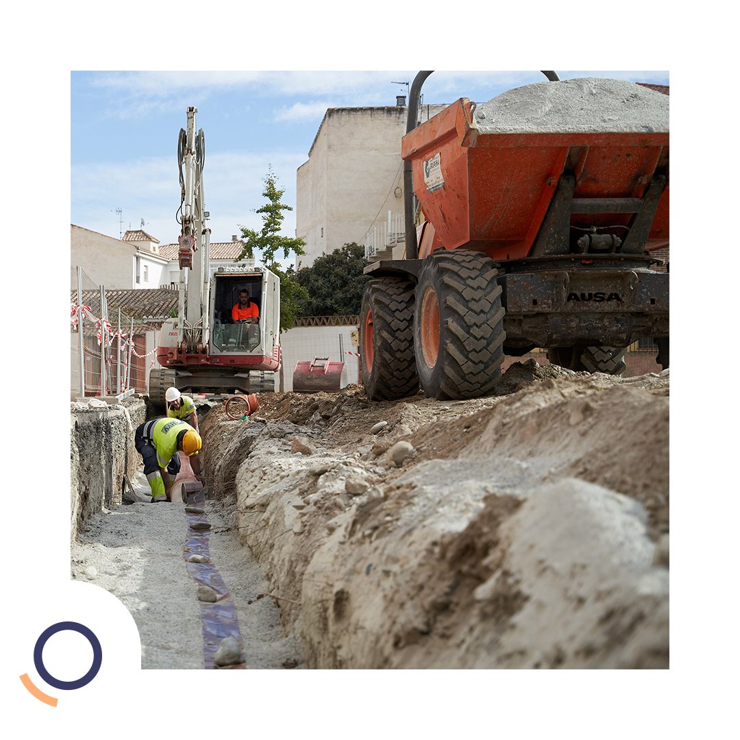 GRmetropoli's tweet photo. La Plaza de la Ermita de Churriana de la Vega, 
la de la Unidad en Granada...¡Cómo nos gusta ver movimiento en #GranadaMetrópoli!😊
https://t.co/GV0vQ0zB5E
#DesarrolloUrbanoSostenible
➡️@dipgra+#UniónEuropea
#SomosResponsables #SomosComprometidos
@AytoChurriana @aytogr @aavvchana https://t.co/i4VQglPPPW