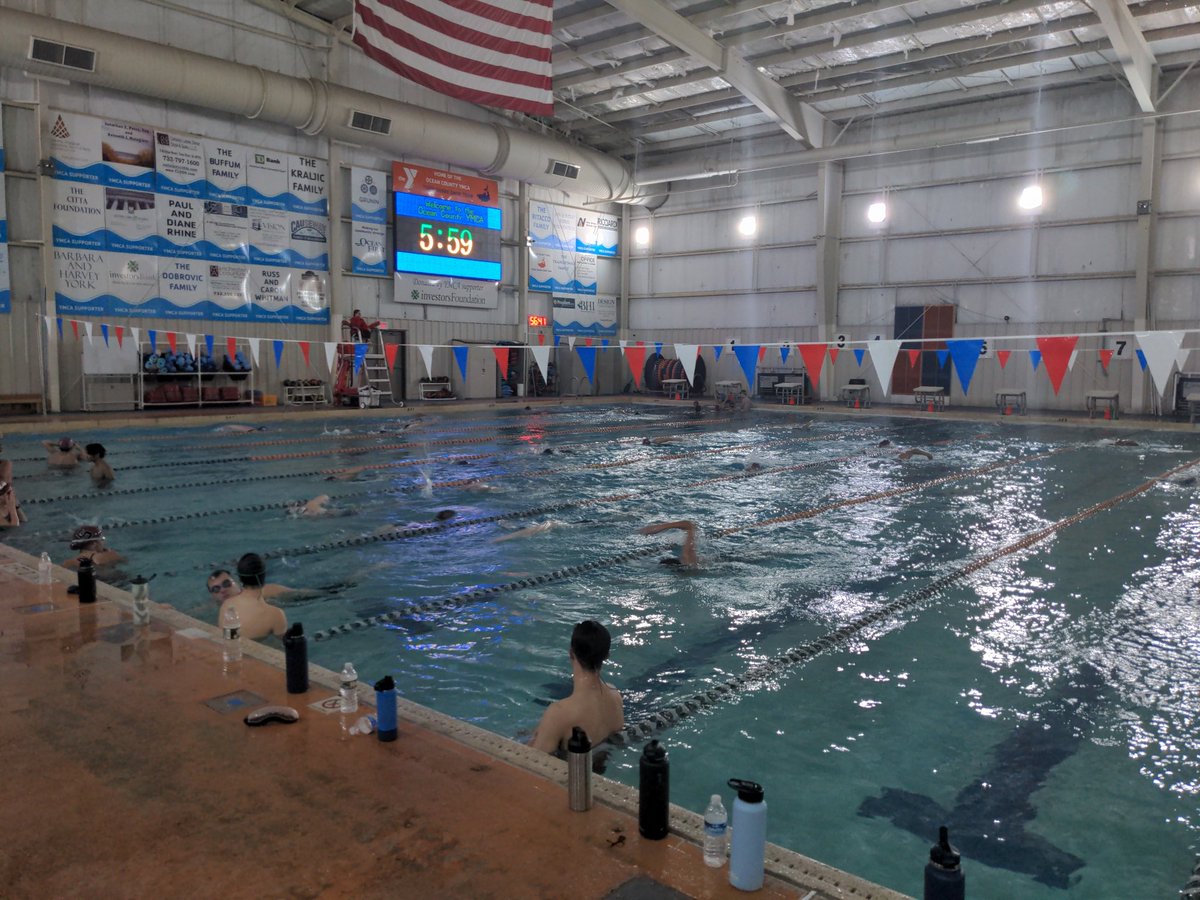 LaceyBoysSwimming tweet media