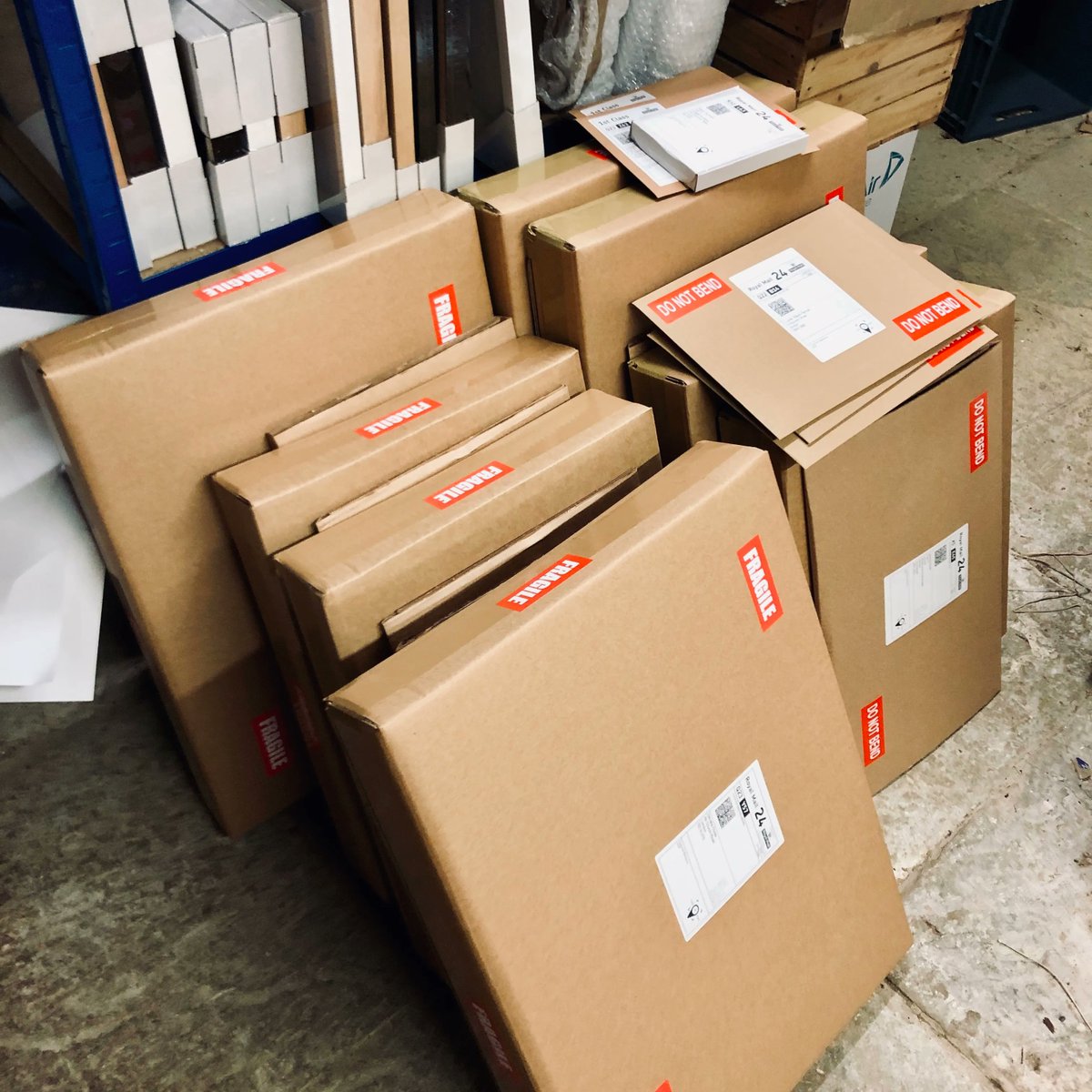 Our #BlackFriday promotion ends at midnight tonight (Monday 28th Nov). There's still time for you to take advantage of 25% off all unframed prints on our website. The reduction has already been applied on the product pages, so no codes required. buff.ly/2lkEw24