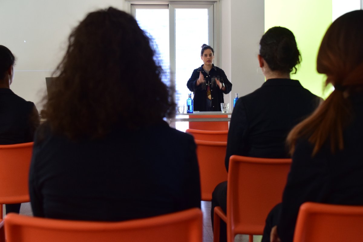 Escuela de Profesionales Alcazarén tweet media