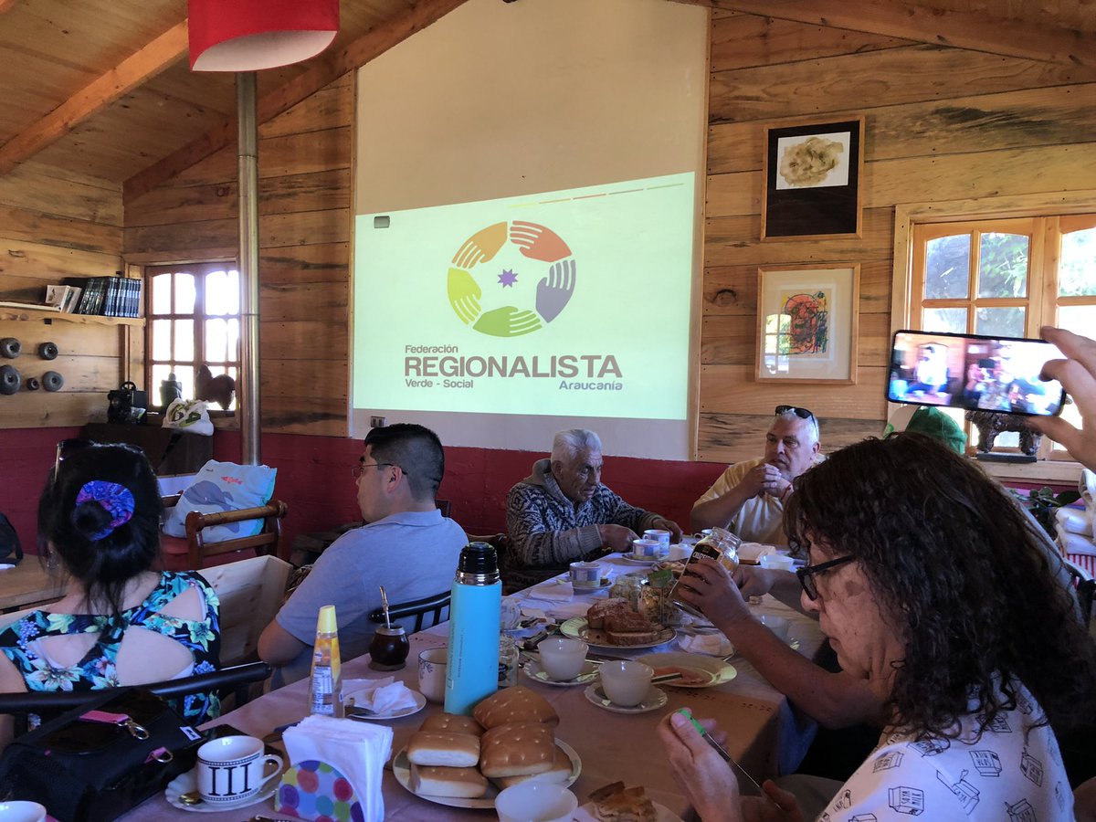 Daniel Sandoval tweet media