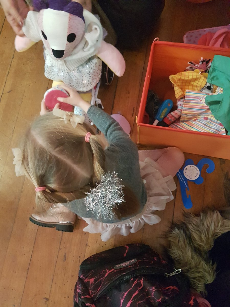 KellyPhizacklea's tweet photo. We had such a fab time at #RareFest on Saturday.
Was a great opportunity to hear about all the important work to support rare conditions and diseases.
Plus, there were lots of engaging activities for Laurel 😍
@camraredisease @CambChildrens
#Exomphalos #Congenitalscoliosis https://t.co/Jf63yjvEuT