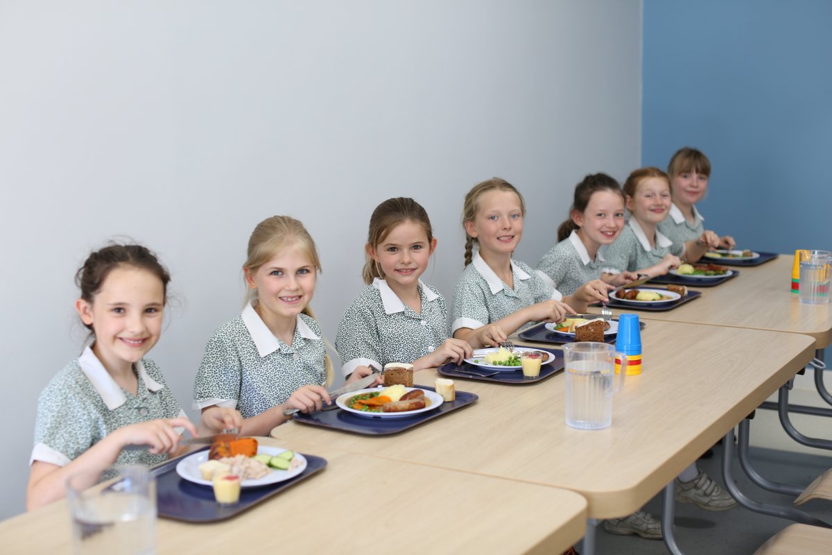 Eaton House The Manor pupils’ busy school days cannot be powered by enthusiasm alone; the children are provided with a balanced and delicious selection of food, to fuel them for an action packed day of learning and fun. 
Read more in our feature: claphammums.com/2022/eaton-hou…