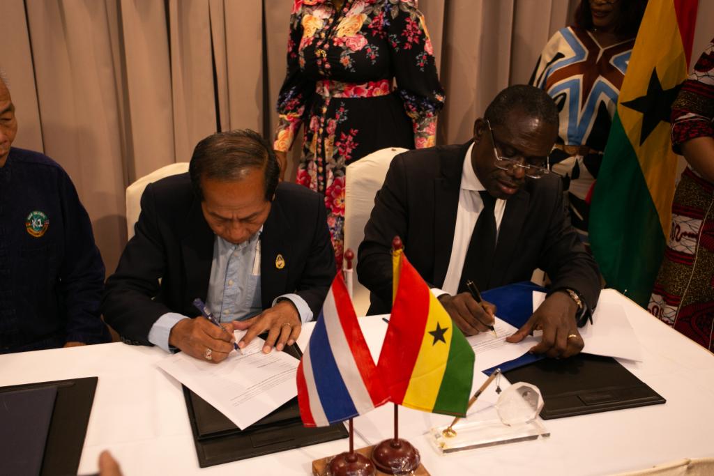 news_ghana's tweet photo. Jospong Partners Major Players In Thailand For Rice Production https://t.co/BImTt9iTOg #Agriculture #For #Jospong #Major #majorboost https://t.co/5dLQOtIMIG
