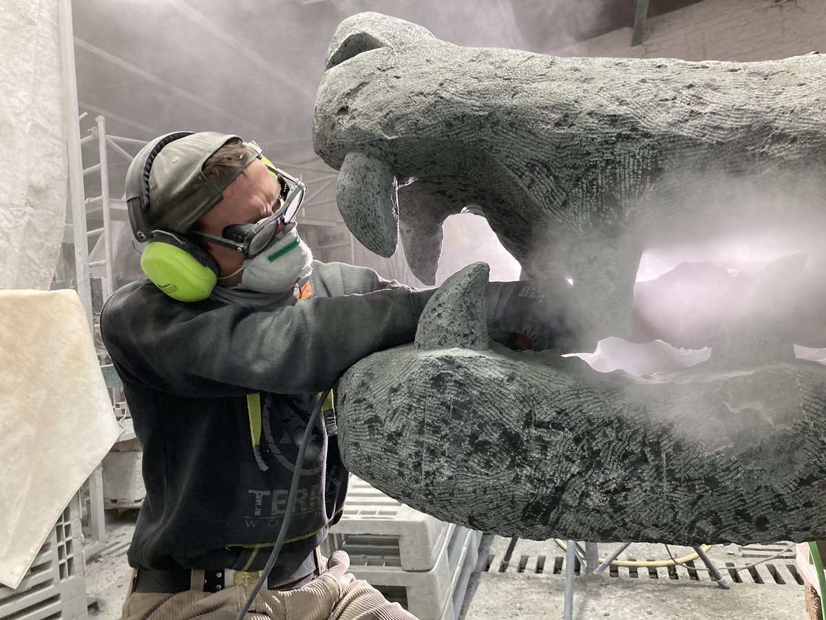 berlin_bitch's tweet image. #work #crocodile #stone