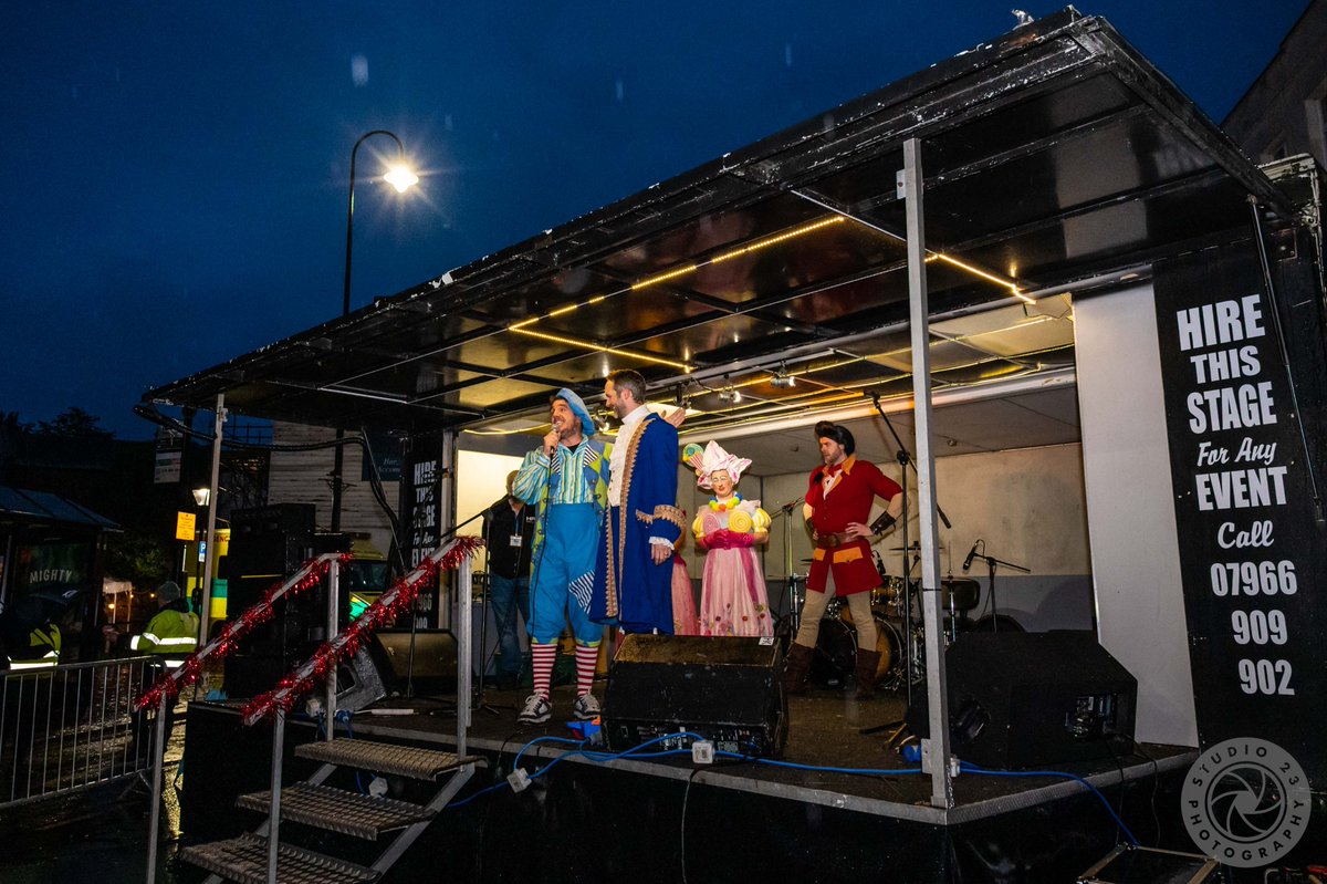 studio23_kent's tweet photo. #Tonbridge

TONBRIDGE ROTARY CHRISTMAS FESTIVAL @rotaryclubtonbridge What a fantastic event
on stage!! #beautyandthebeast 
@wickedproductions @emftheatre  @westkentradio @ArtTonSchool 
@PhoenixFireworksLtd
#tonbridge #kent @tmbc
@therebelschool https://t.co/DHVIRoZjNK