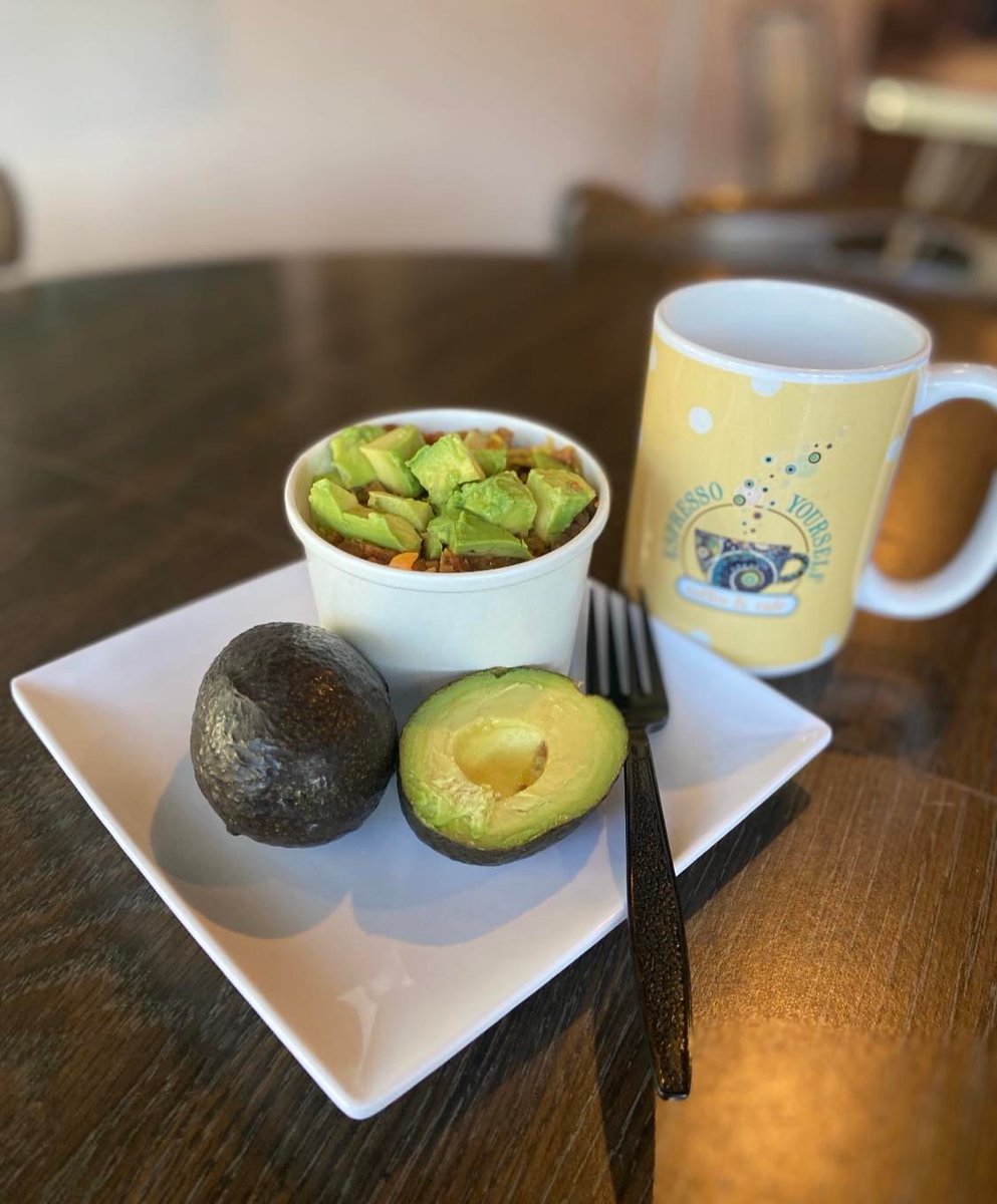 GiftAMeal's tweet photo. Put a pep in your step by starting your day at @espressoSTL 😋☕ This cozy coffee shop serves fresh coffee and delicious treats 7am-1pm Wednesday-Friday and 8am-3pm on the weekends!
#stlfoodie #stlfoodie #stleats #stlcoffee #dogood #giveback #espressoyourself #giftameal https://t.co/o4jCAqv3M4