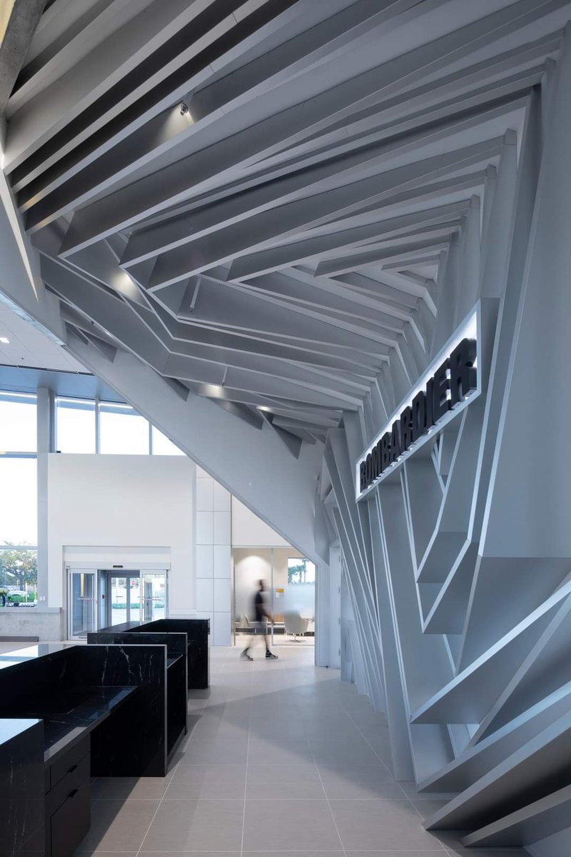 Troystudio's tweet photo. "JANUS PORTAL," a new sculptural installation in partnership with jet manufacturer Bombardier Inc and Miami-Dade County Art in Public Places.
•⁠
A permanent addition @Bombardier's new service center at the Miami-Opa Locka Executive Airport. https://t.co/pQWUzp0NSH