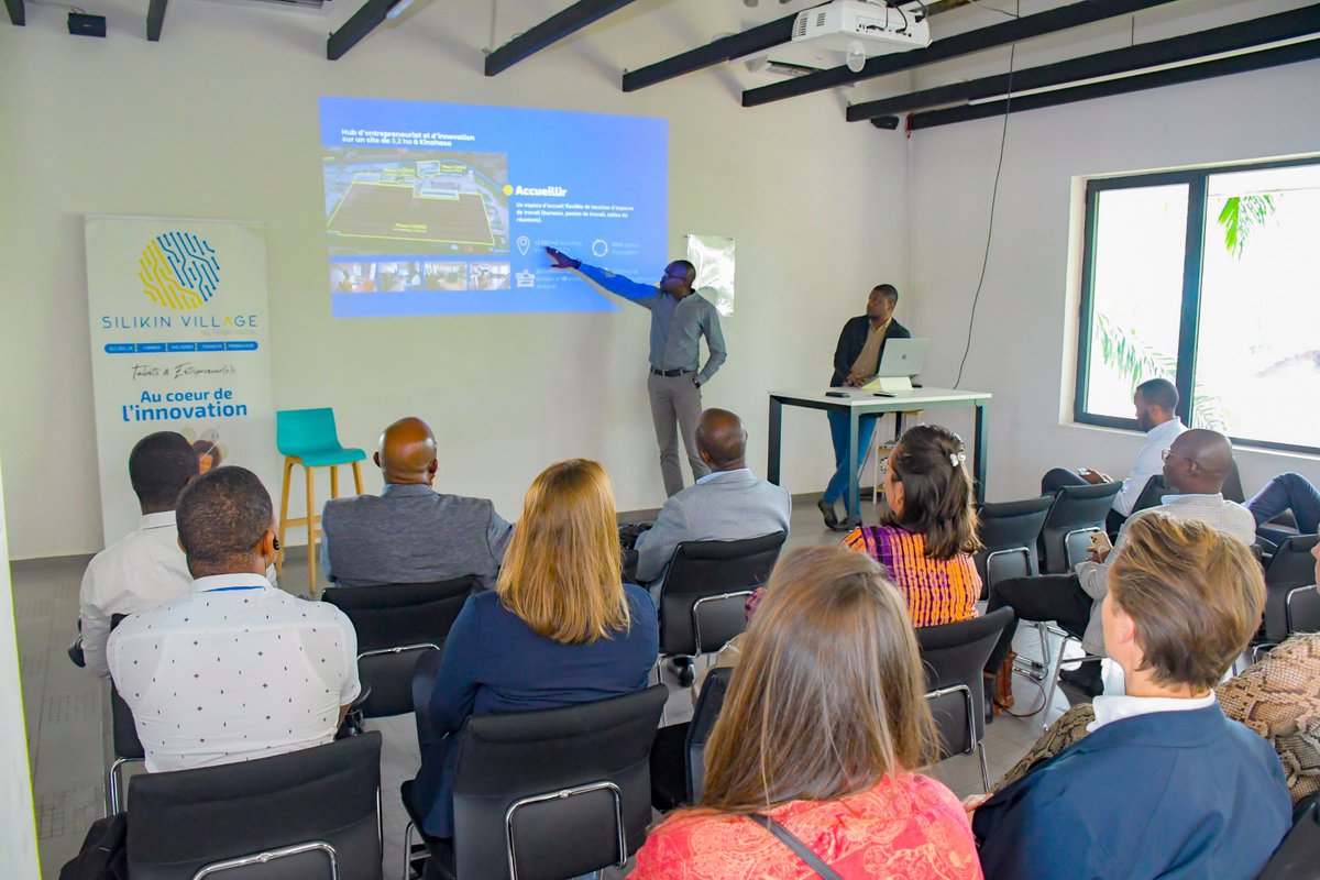 SilikinVillage's tweet image. #StartupAct 🇨🇩 Retour en images 📸
Nous avons eu l&apos;honneur de recevoir la délégation des partenaires de l&apos;Ambassade des Pays-Bas à Silikin Village, dans le cadre des activités de la promulgation de la loi sur la promotion de l’entrepreneuriat et des startups en RDC.
