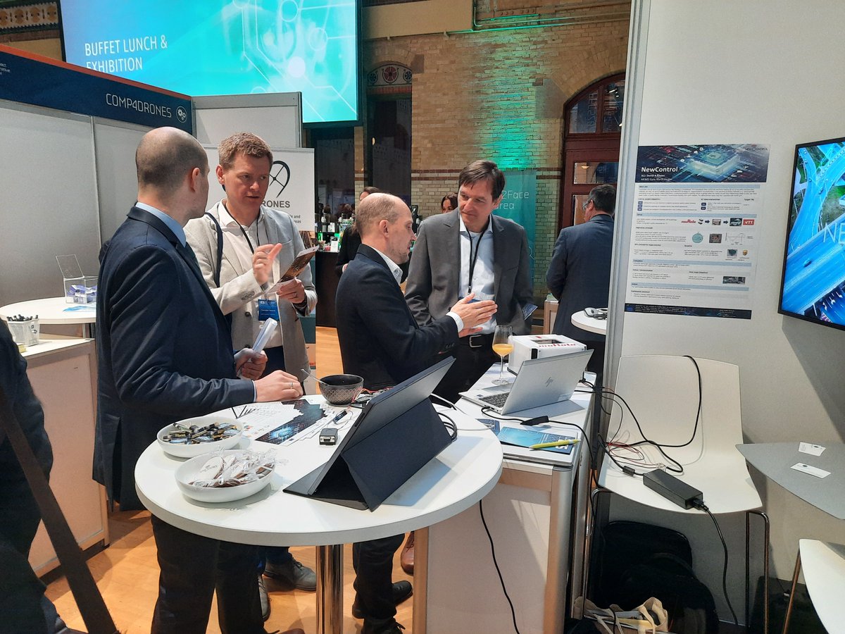 NewControl_eu's tweet photo. @NewControl_eu at @EFECS2022! Thanks to the coordinating team: Darjan Kozic and Mihai Nica from @AVL_List, Zina Milašienė from @TeraGlobus, Alti Torkkeli from @MurataEurope, Jarno Vanne, Mikko Pitkänen and Guillaume Gautier from @TampereUni! It was a pleasure to work together! https://t.co/f1NfBa4UW7