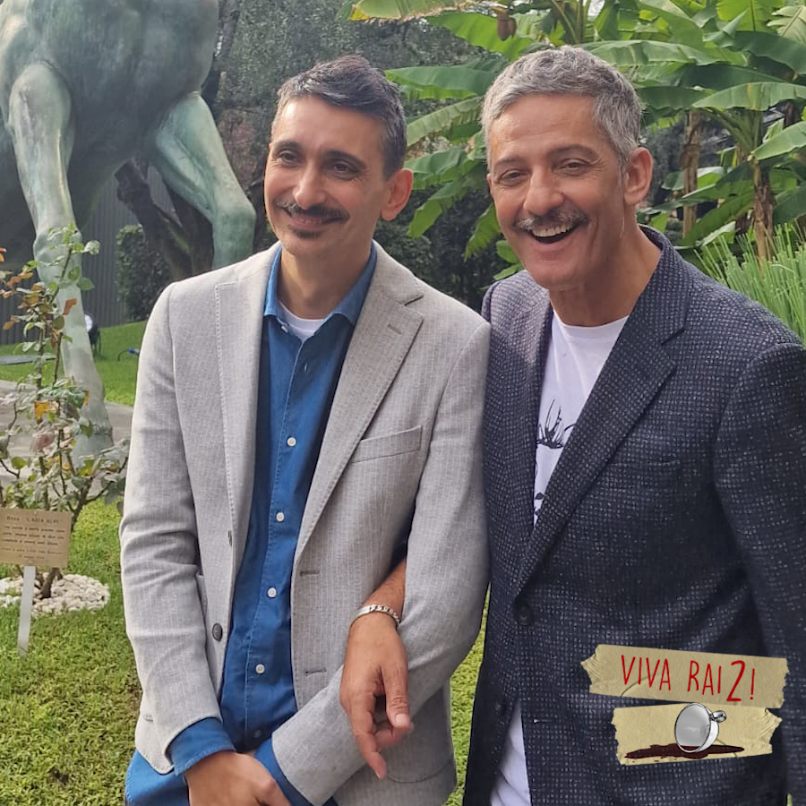 ViVaRai2Off's tweet photo. #AspettandoVivaRai2 ✅
Conferenza stampa di #VivaRai2 ✅
È tutto pronto per partire: da lunedì 5 dicembre alle 7.15 @Fiorello è su @RaiDue! ✌️ https://t.co/kmSHnfqweH