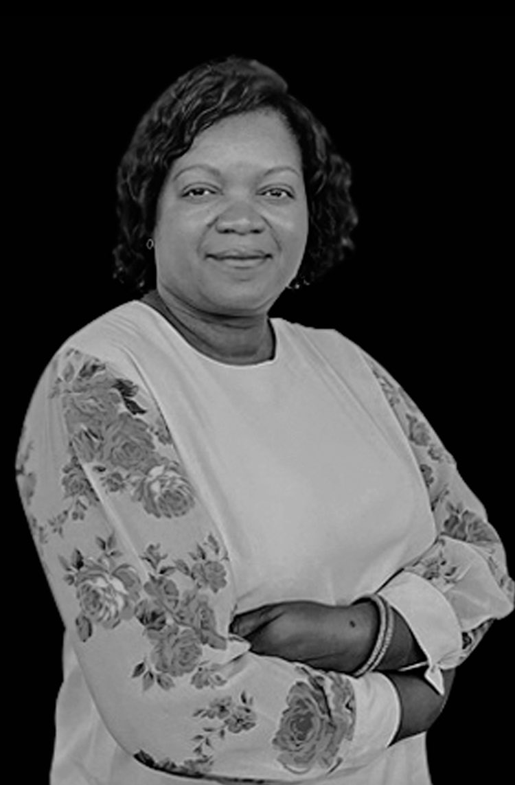 CARINE KANKU TSHIKALA, défenseuse des droits civils et politiques, coordinatrice DYNAFEC RDC et militante pour la parité dans les postes à mandat électif et nominatif. Pour #16JoursdActivisme 🇧🇪 et <a href="/ProtectionInt/">Protection International</a> mettent à l’honneur des femmes 🇨🇩 défenseuses des droits humains