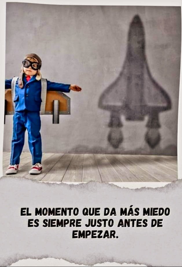 No temas comenzar de nuevo. Eso te da la oportunidad de construir algo mejor.

#BuenosDias para tod@s 
#FelizLunes 
#BuenLunes 
#FelizInicioDeSemana