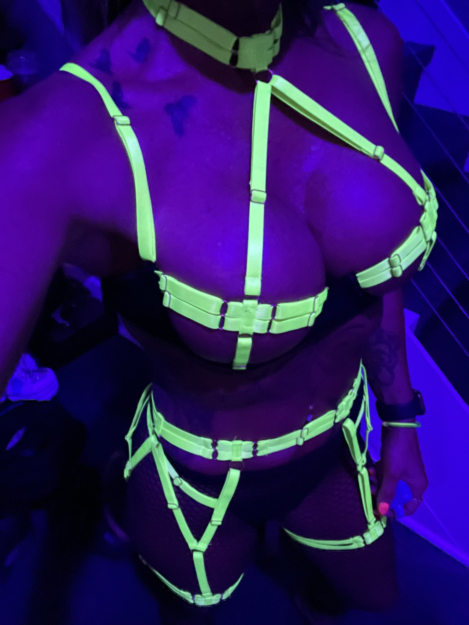 Kristi Kream 💦🍍 on Twitter "Glowing!! https//t.co/39dsD5bFVO" / Twitter