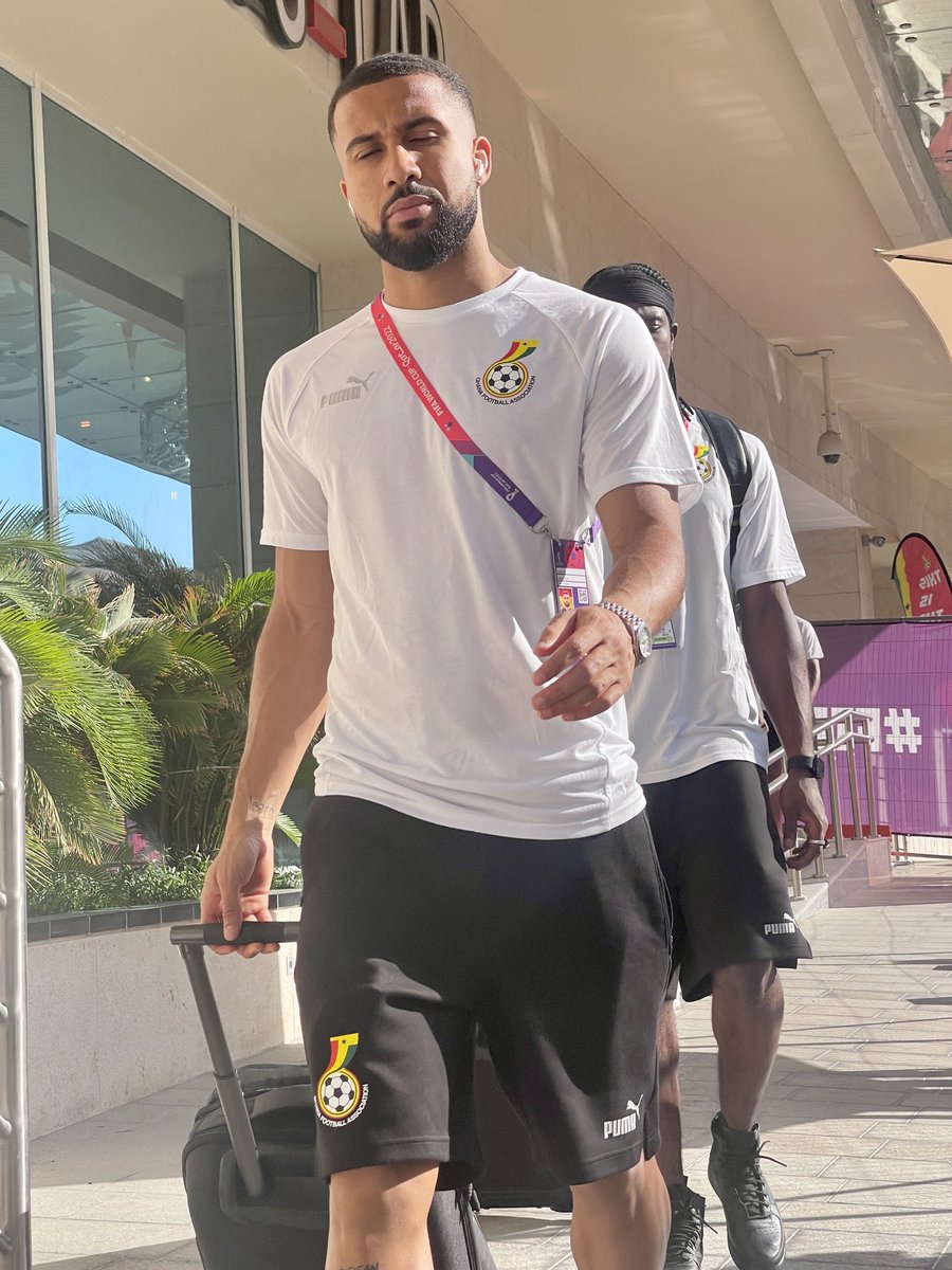 tv3_ghana's tweet photo. The Black Stars🇬🇭🇬🇭 on their way to the  Education City Stadium 🏟️

#Qatar2022onMG #3Sports https://t.co/qFEG4icjha
