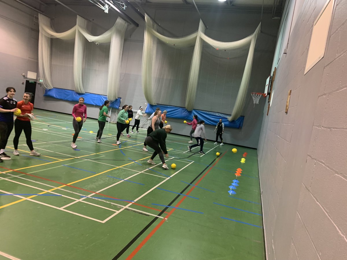 tandy_tj's tweet photo. Thank you to ⁦@IFAFootballDev⁩ Let Them Play for delivering sessions to our ⁦@UlsterSchSport⁩ Applied Coaching Principles students.  It was also lovely to have ⁦@Ulster_Alumni⁩ School of Sport graduates part of the delivery team Darius &amp; ⁦@MartinePower6⁩ https://t.co/cwia5xBIMb