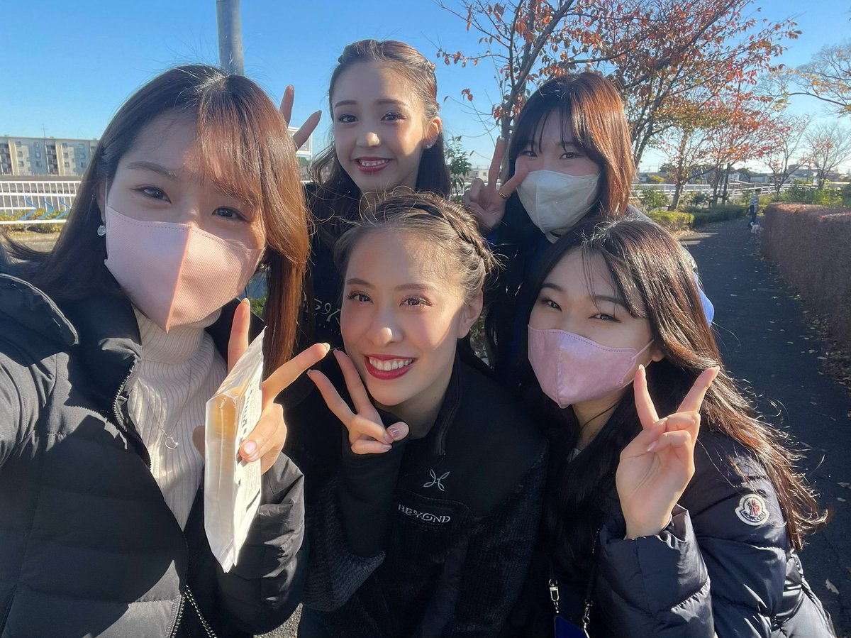 miu_m13's tweet photo. さきちゃんとBEYOND⛸✨
久々にみんなの滑りをみて
目の保養すぎて美しかったです🥺
#BEYOND江戸川 https://t.co/8YRbi0cYyv
