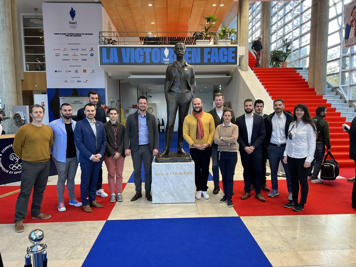 sgerardbe's tweet photo. It has been a pleasure to present last Friday at the CNOSF headquarter in Paris, a research project on the socio-economic transformation of grassroots sport clubs in the Hauts-de-France (France). Thank you to the @AcadOlympiqueFr and the #CEOF for your confidence. @CBiS_CovUni https://t.co/1BCkT7CDPK