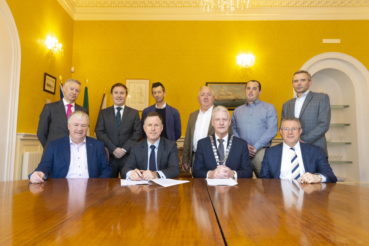 WaterfordCounci's tweet photo. Today, we and BAM entered into contract for the construction of the new integrated transport hub and sustainable transport bridge. The €170.6m investment in the North Quays SDZ works on site are expected to commence in early 2023 and be completed in 2025.  
#Waterford https://t.co/xITy2497oY