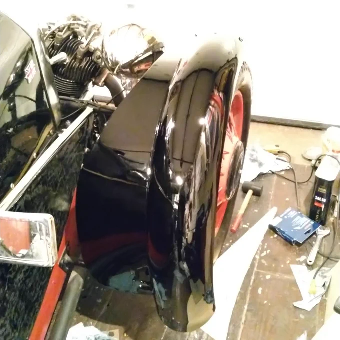 いやあ、ホントに刷毛塗り上手くなったな。 