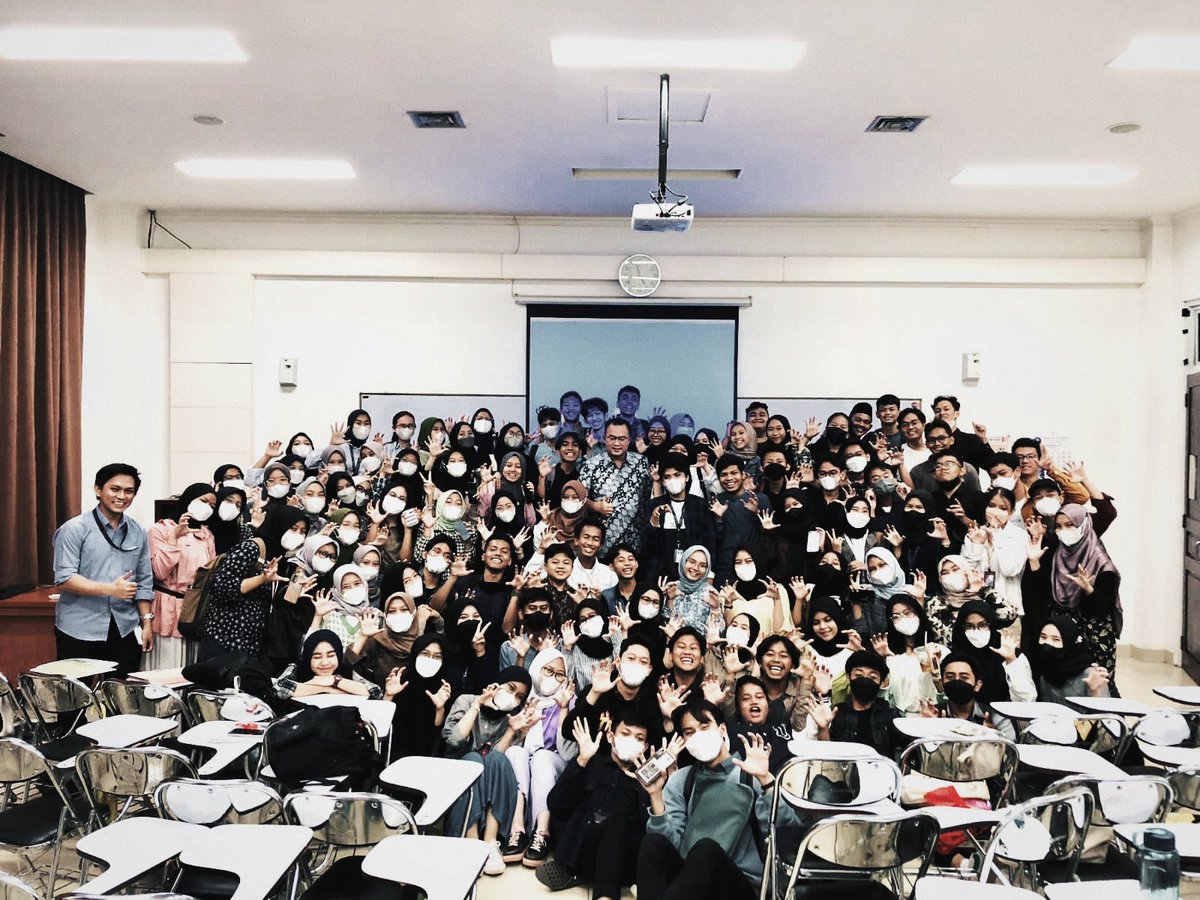 sunnisrising's tweet photo. Horanghae 🐯 ❎
Pose nakut-nakutin masa depan ✅ https://t.co/dsIZzZMMJw