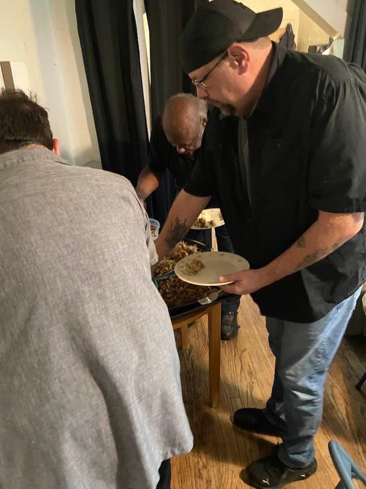 horrorcitydet's tweet photo. The Horror City fam’s thanksgiving get together at our producers Franksgiving.
#food #Family #HorrorFamily https://t.co/j0vUg72GxN