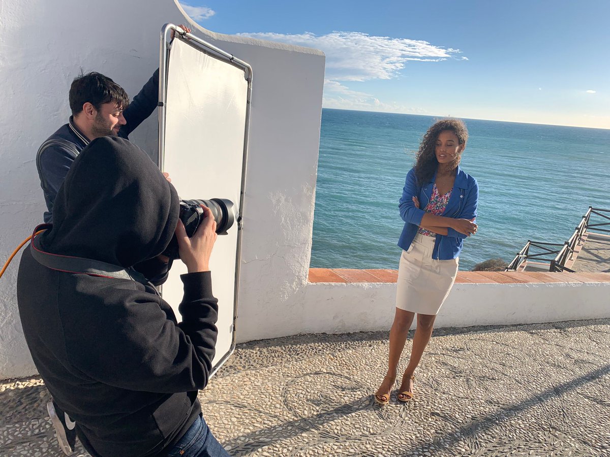 AxarquiaFilm's tweet photo. 💚🎬❤️  La productora Bcn Skies ha desarrollado varias sesiones de fotografía en Nerja y Frigiliana (Axarquía-Costa del Sol) para un catálogo de moda francés de la marca Blancheporte. Con la colaboración de los Ayuntamientos de Nerja y Frigiliana. https://t.co/VziQnbv33c