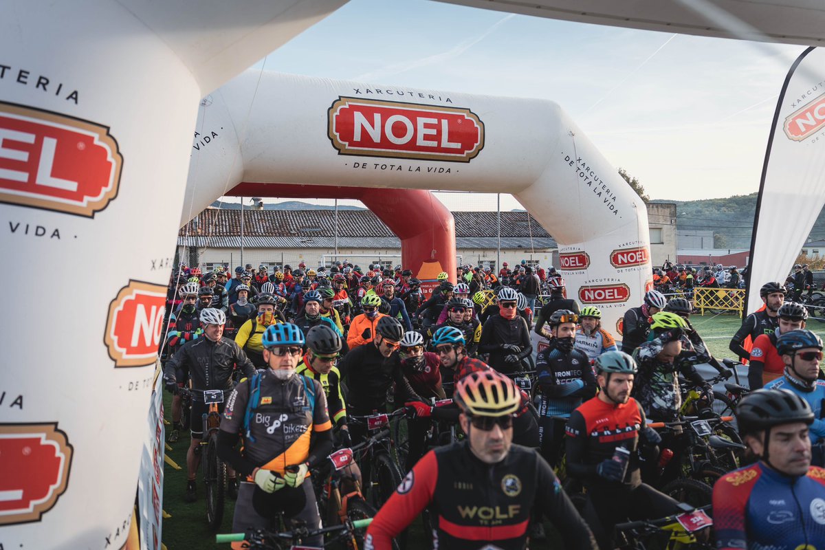 Ha sigut espectacular! 🙌🏼 🎉🎊Enhorabona a tots els participants🏅350 gràcies! Junts hem pogut gaudir de la #volcanolimits22 
Ens veiem el 2023 😜

RESULTATS: online.cronotime.net/results/620ffe…

FOTOGRAFIES: drive.google.com/drive/folders/…