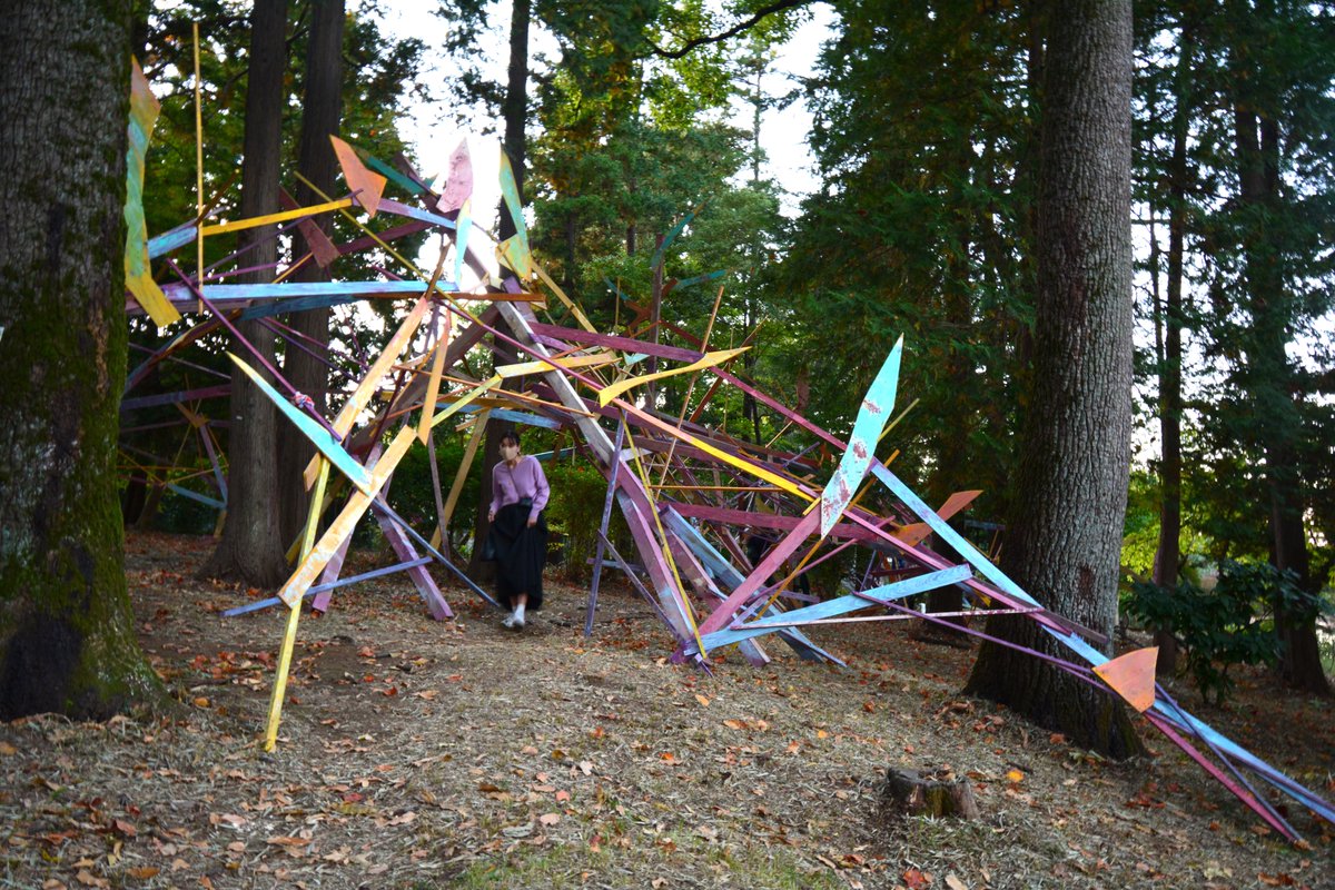 morueran2's tweet photo. 中村岳作品記録写真「トロールの森」都立善福寺公園(JR西荻窪駅)2022.11.03~11.23
#トロールの森 #小須戸ARTプロジェクト #中之条ビエンナーレ #木津川アート #iagawards #中村岳 @TrollsInThePark https://t.co/rOBDVJ9qmF