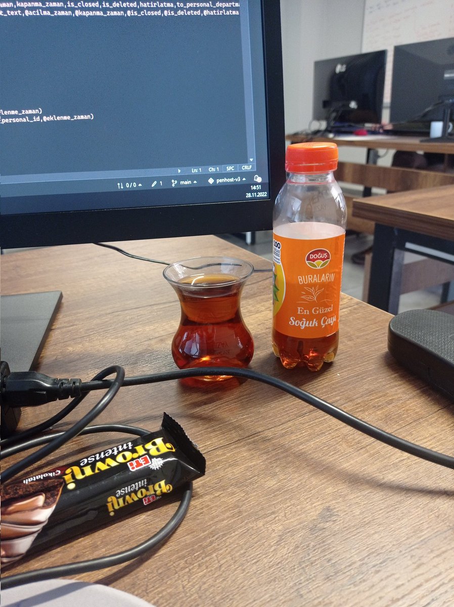 Benim ruh sağlığının, bilgisayar ekranina yansıyan görüntüsü