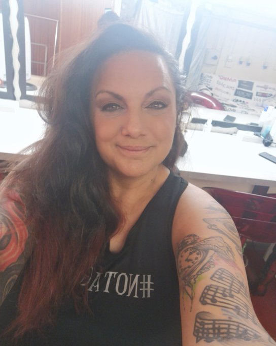 Back in front of the camera! Shooting with @maccaglamtog so I am in good hands.  #chickswithink #inkedmodel<a class="tags" href="/tag/maccaglamtog">@maccaglamtog</a><a href="/tag/glamourmodel"class="tags"><span>#glamourmodel</span></a><a href="/tag/inkedmodel"class="tags"><span>#inkedmodel</span></a><a href="/tag/chickswithink"class="tags"><span>#chickswithink</span></a><a href="/tag/not"class="tags"><span>#not</span></a>